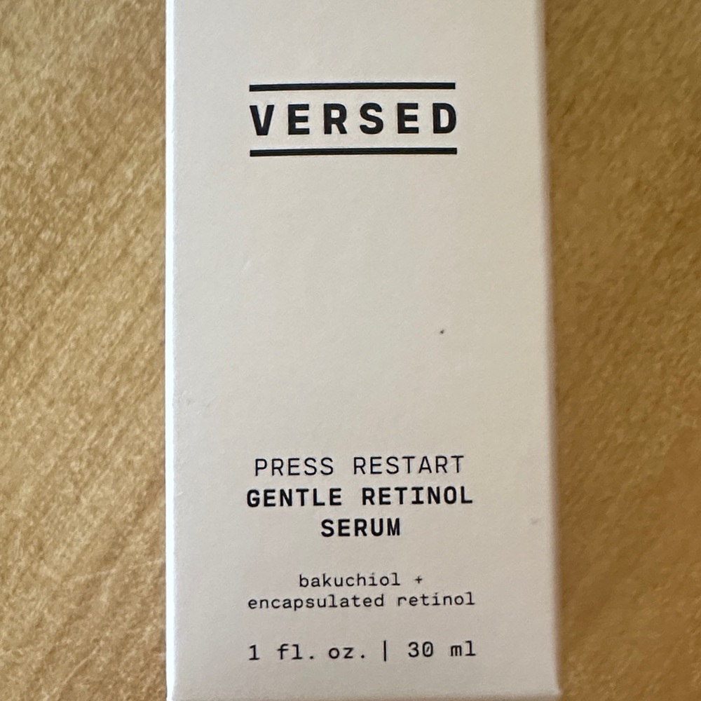 Versed Gentle Retinol Serum - White